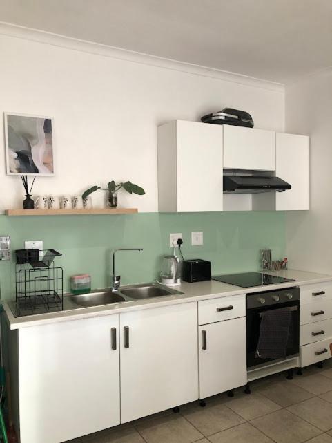 Danville Forest Guest House & Apartments Durban Exteriör bild