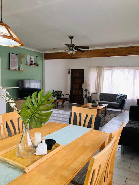 Danville Forest Guest House & Apartments Durban Exteriör bild